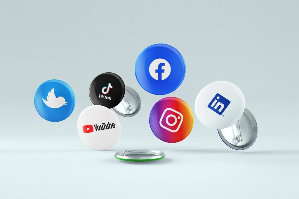 redes sociales para atraer clientes al negocio